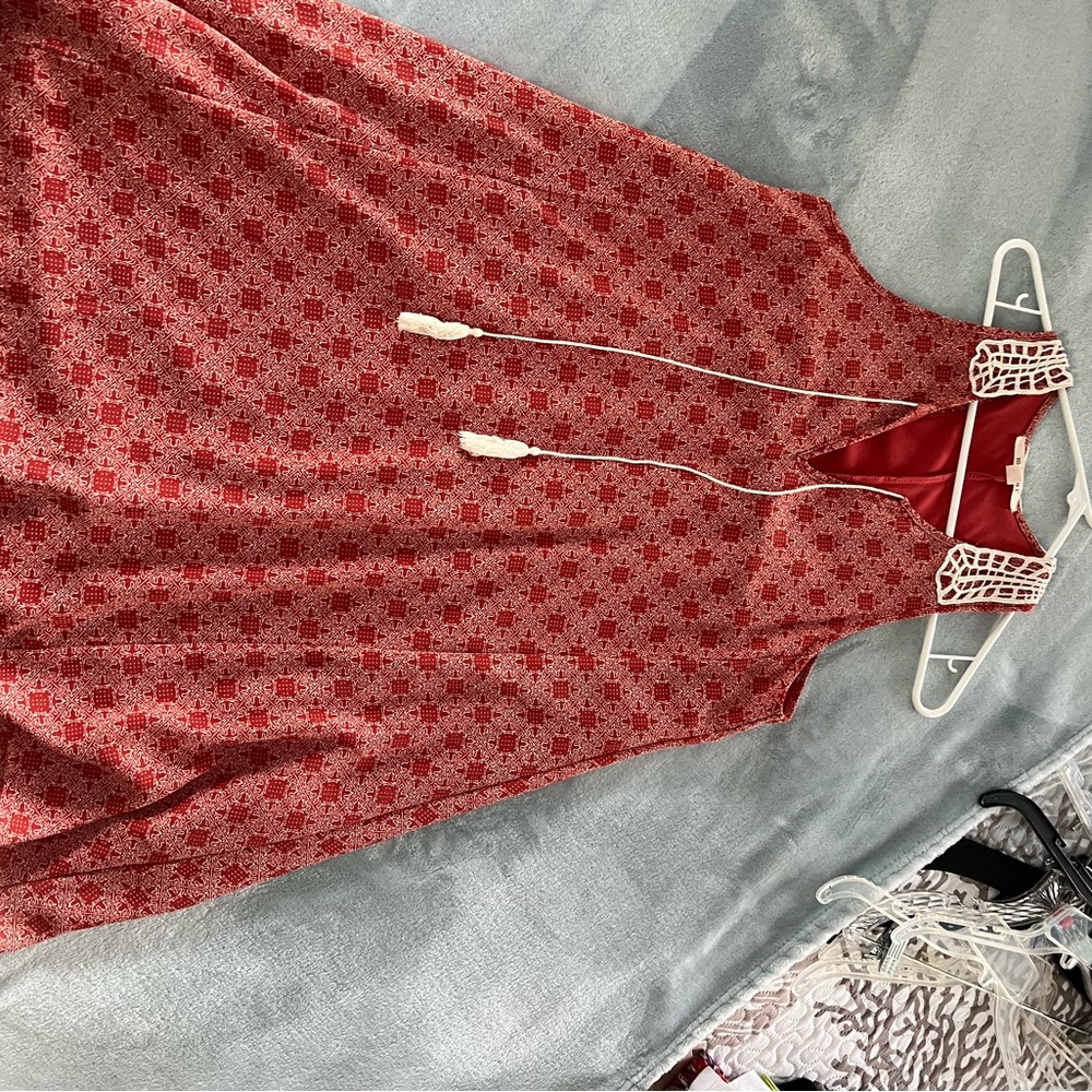 Miami brand sleeveless dress with lace embellishments